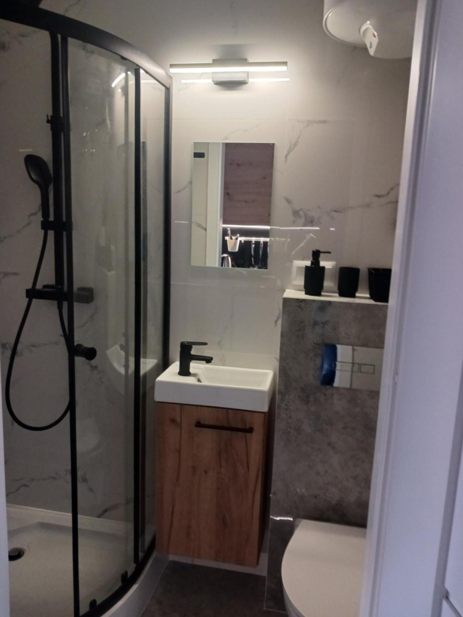 Apartamenty Marco 3 Przy Dworcu-Stare Miasto-Super Wi Fi Cracovia Esterno foto
